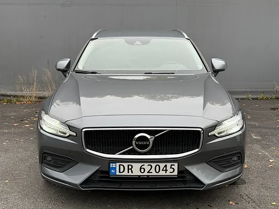 Volvo V60 2019 photo 2