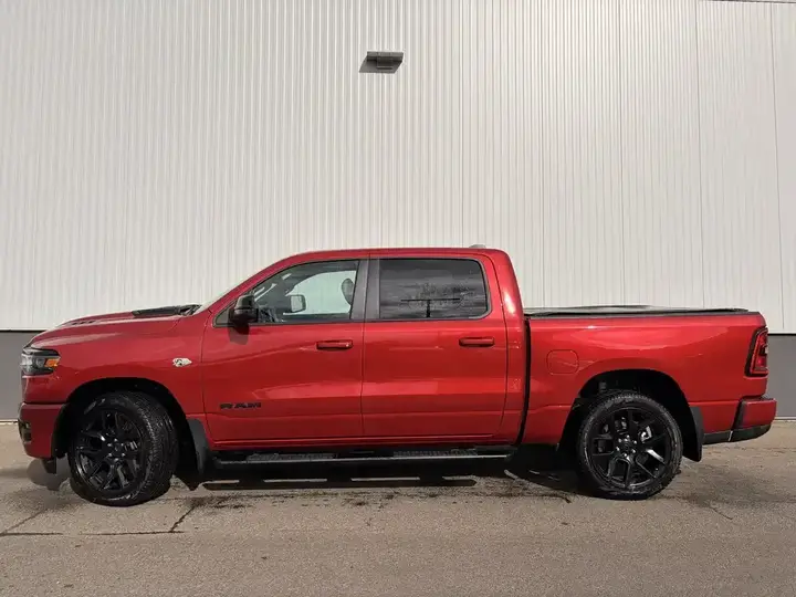 Ram 1500 2026 photo 2