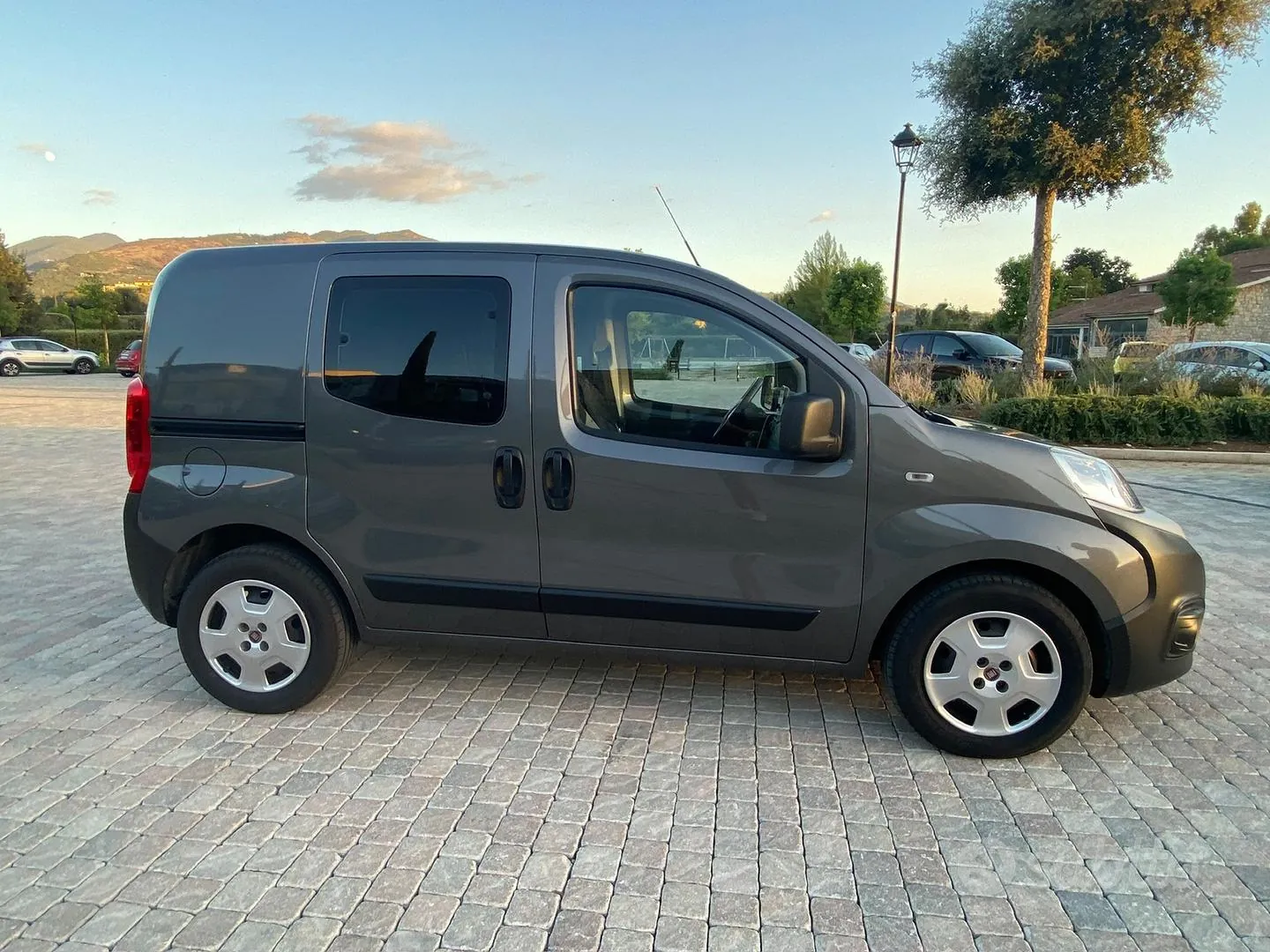 Fiat Fiorino 2021 photo 2