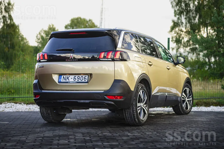 Peugeot 5008 2018 photo 4