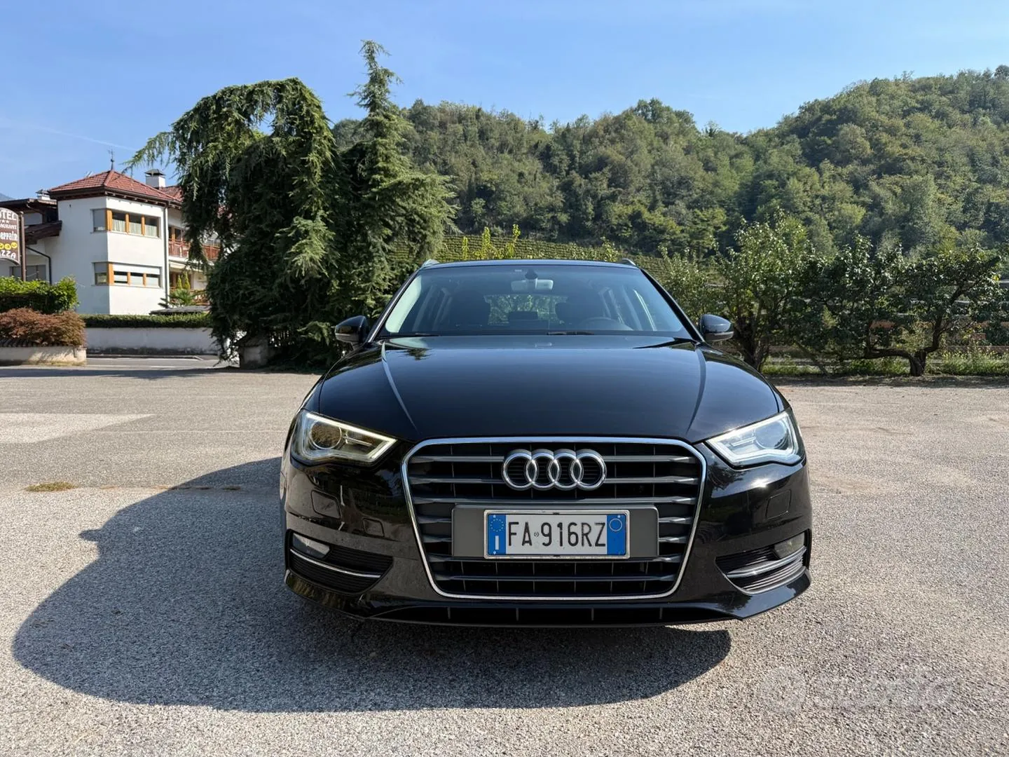 Audi A3 2015 photo 2