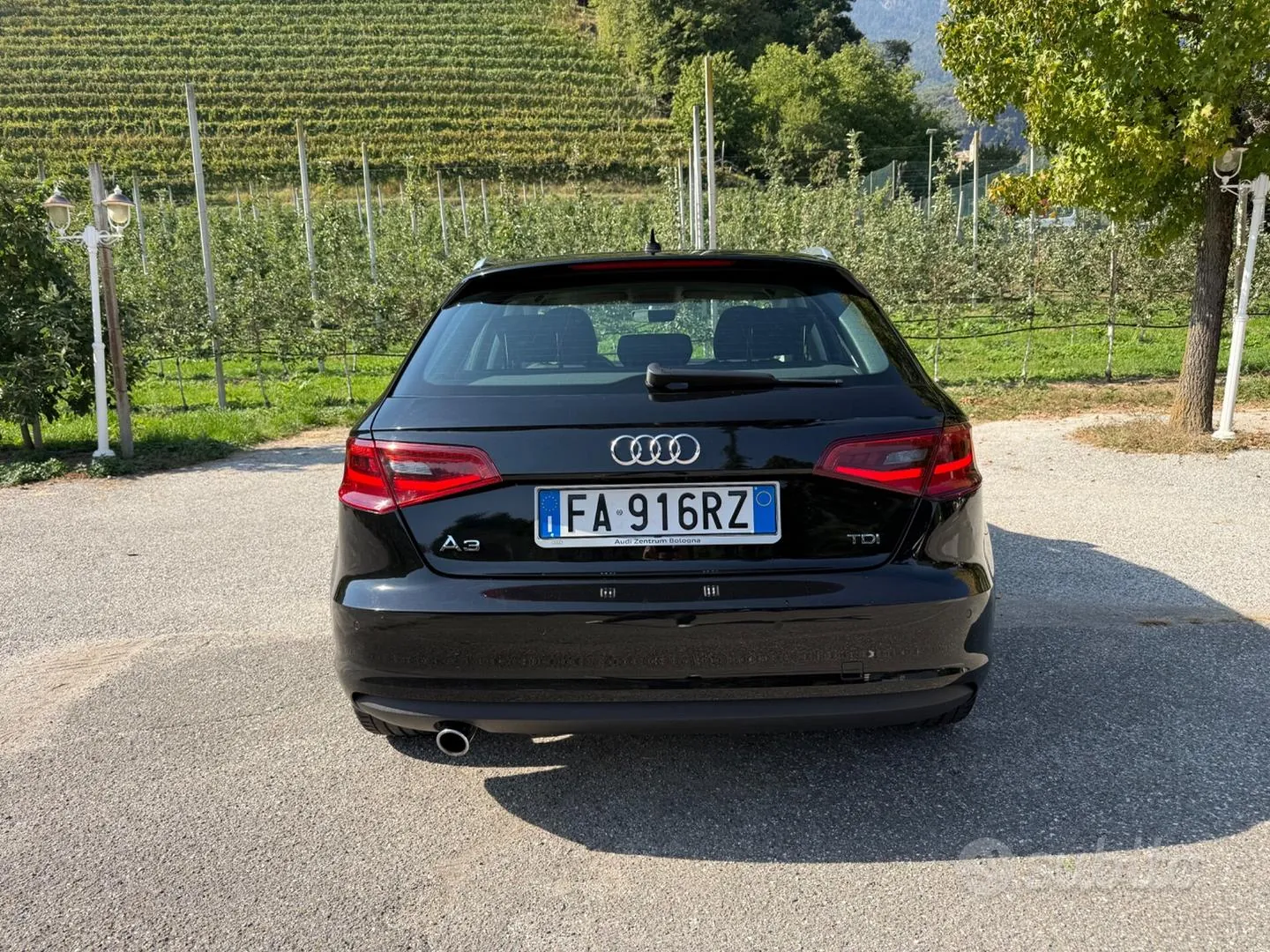 Audi A3 2015 photo 3