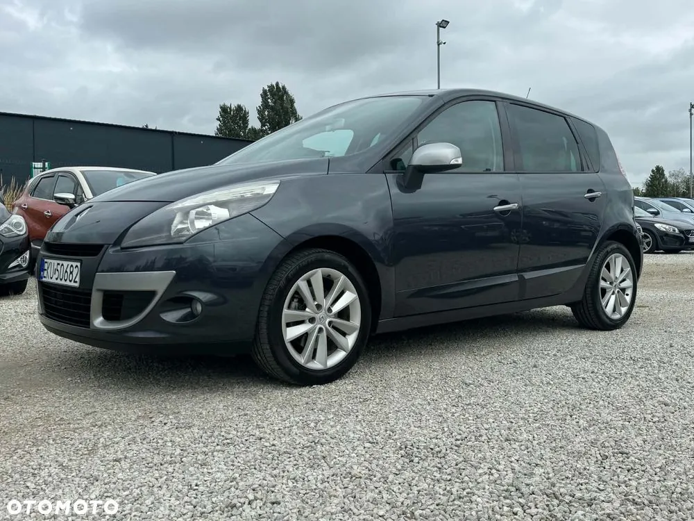 Renault Scenic 2011 photo 5