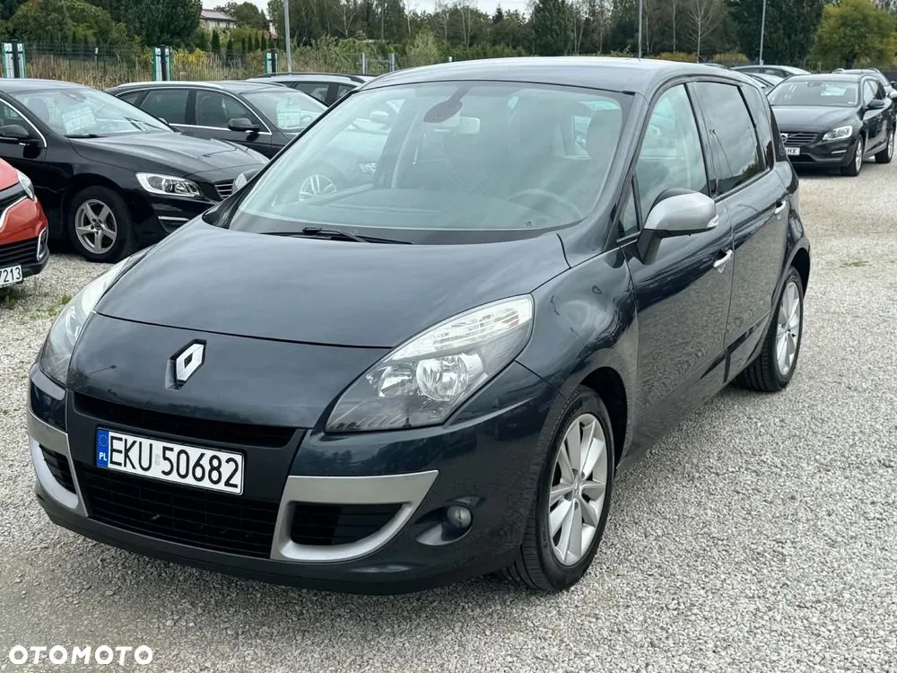 Renault Scenic 2011 photo 4