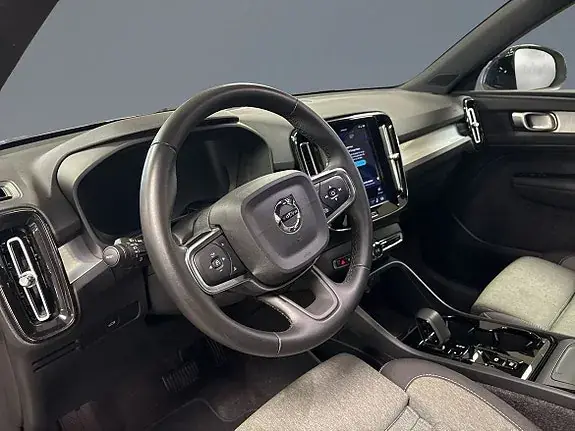 Volvo Xc40 2025 photo 5