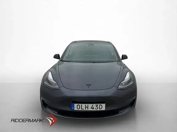 Tesla Model 3 2021 photo 2