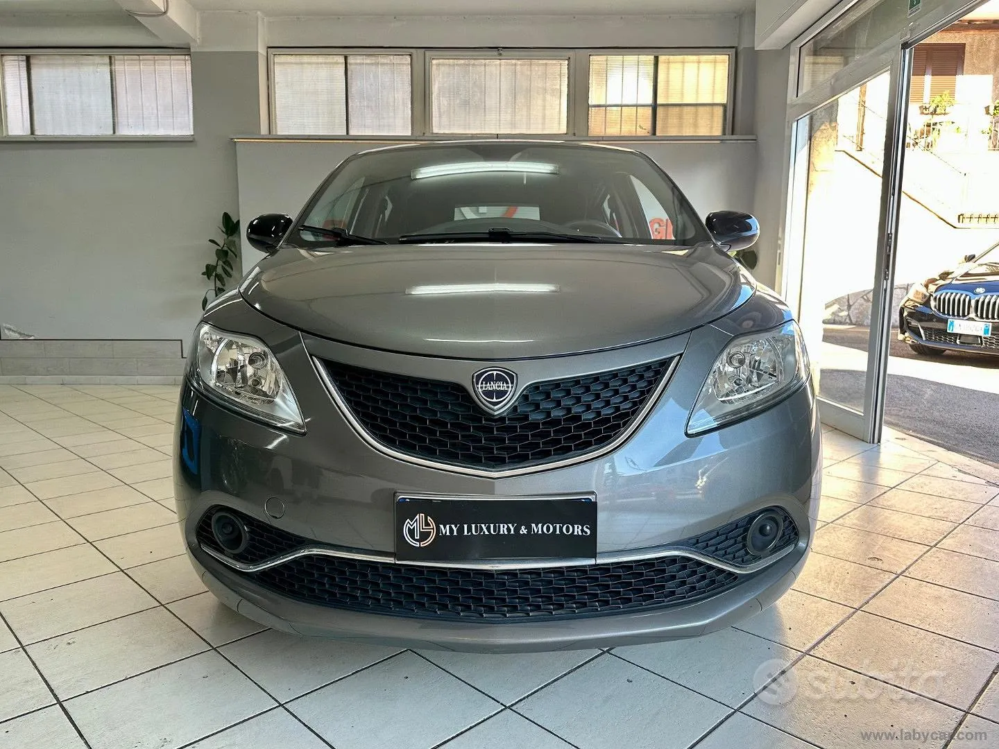 Lancia Ypsilon 2017 photo 2