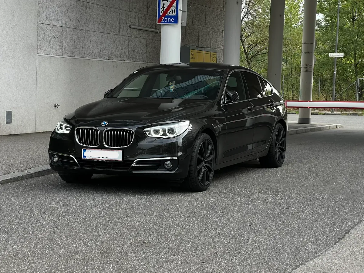 BMW 5 Series 2014 photo 2