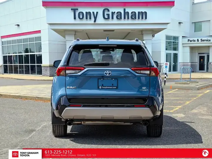 Toyota Rav4 Hybrid 2022 photo 5