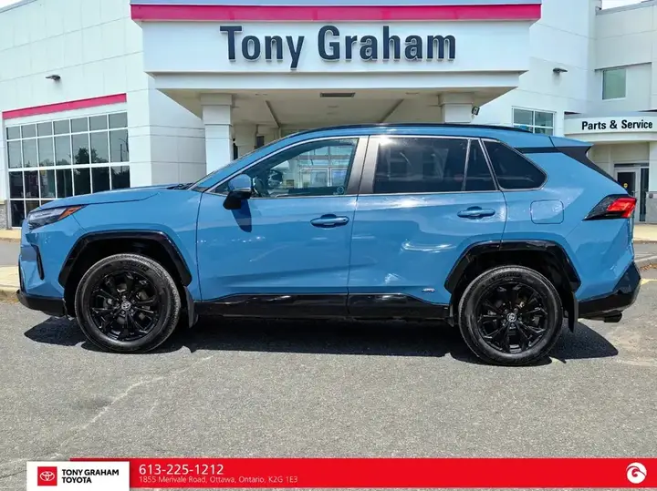 Toyota Rav4 Hybrid 2022 photo 3