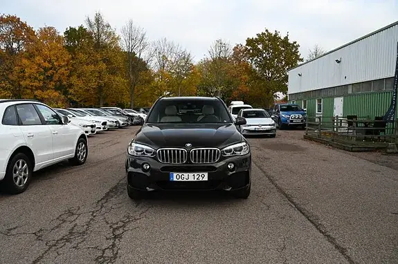 BMW X5 2017 photo 2