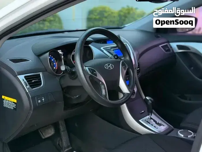 Hyundai Elantra 2012 photo 5