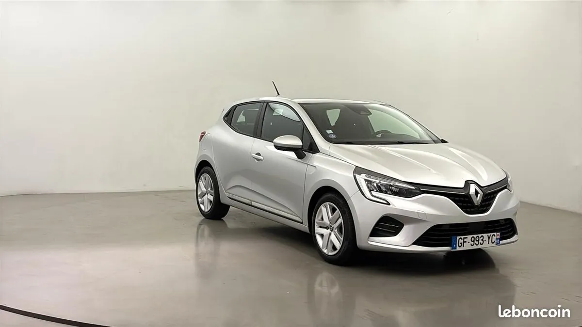 Renault Clio 2022 photo 3
