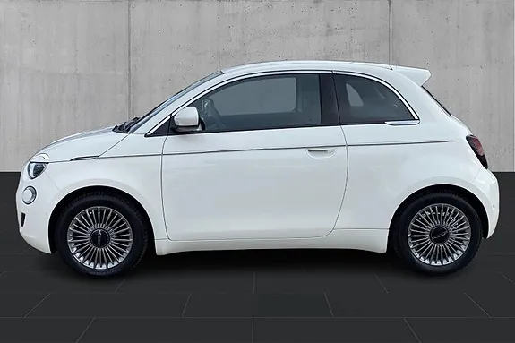 Fiat 500E 2024 photo 2