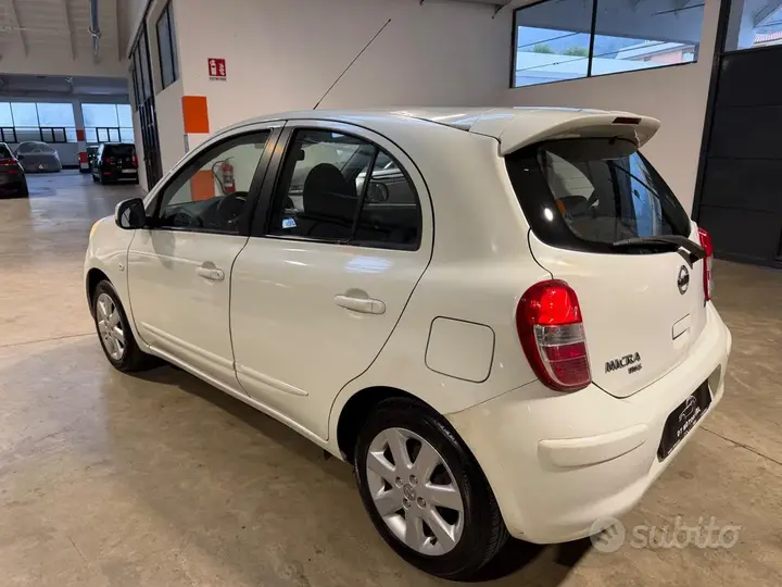 Nissan Micra 2013 photo 3