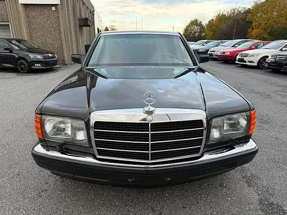 Mercedes-Benz S 560 1990 photo 4