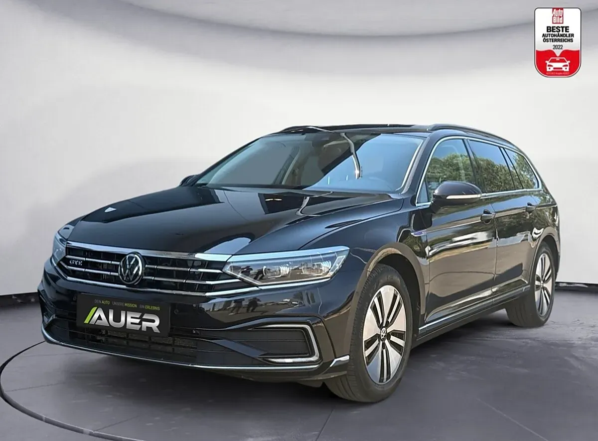 Volkswagen Passat 2022 photo 3