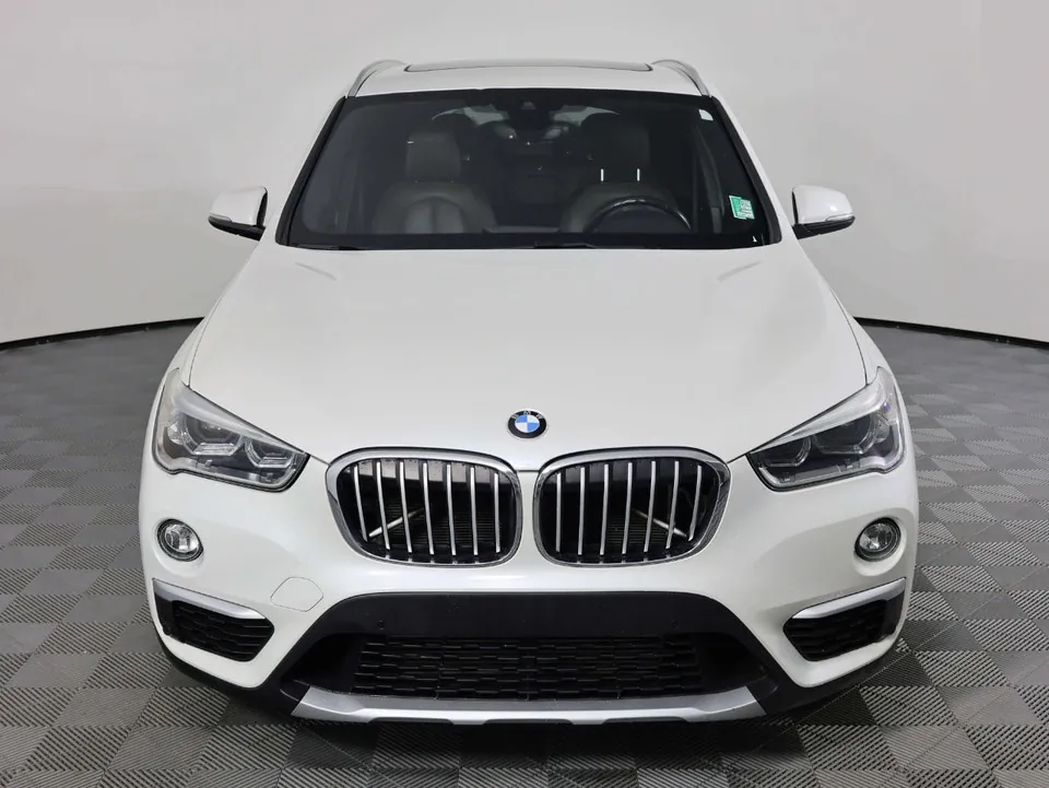 BMW X1 2016 photo 2
