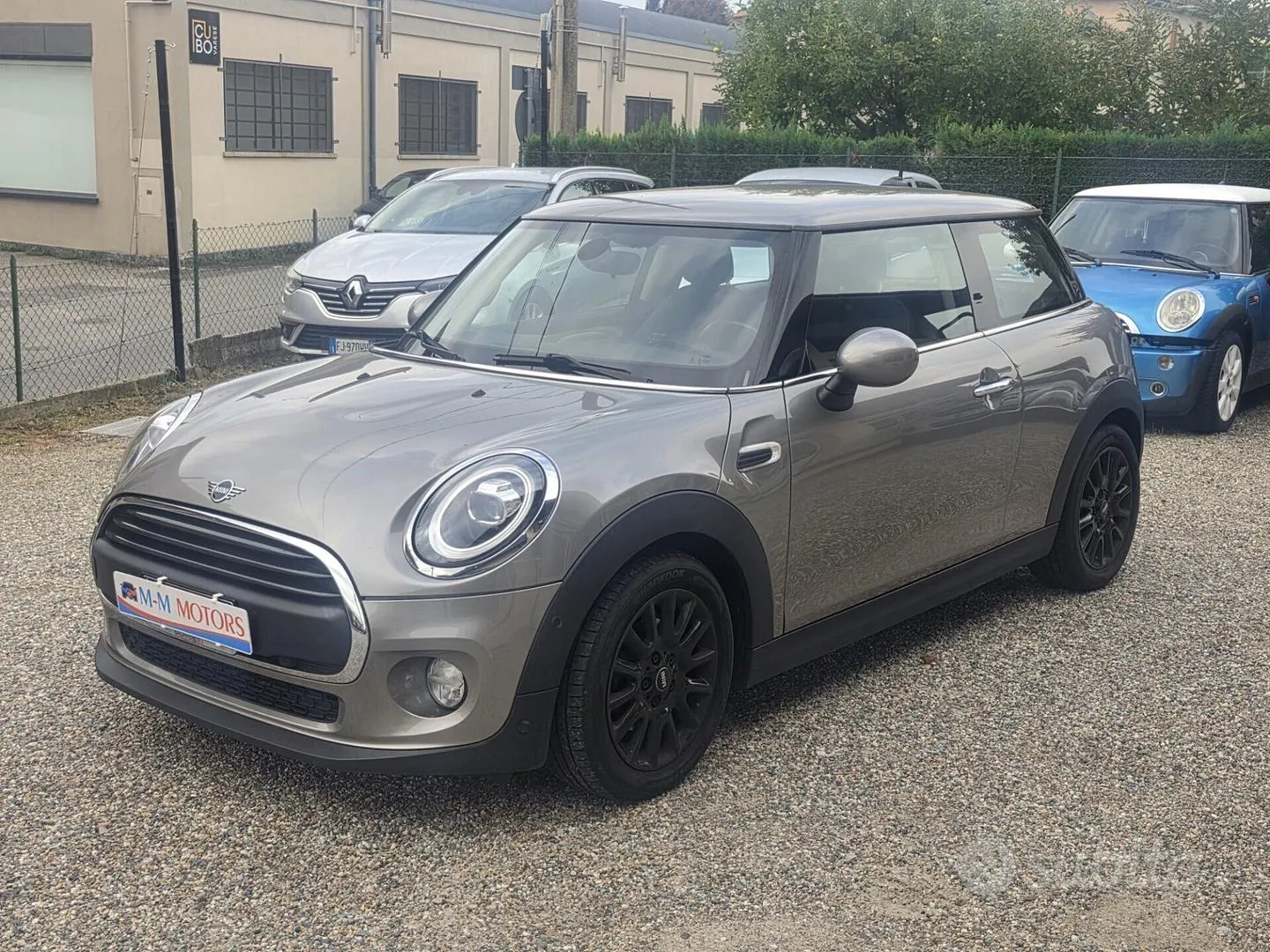 Mini Mini