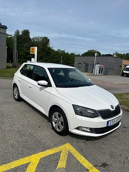 Skoda Fabia 2017 photo 4