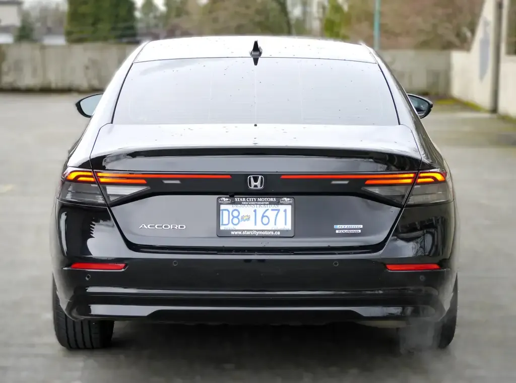 Honda Accord 2025 photo 5