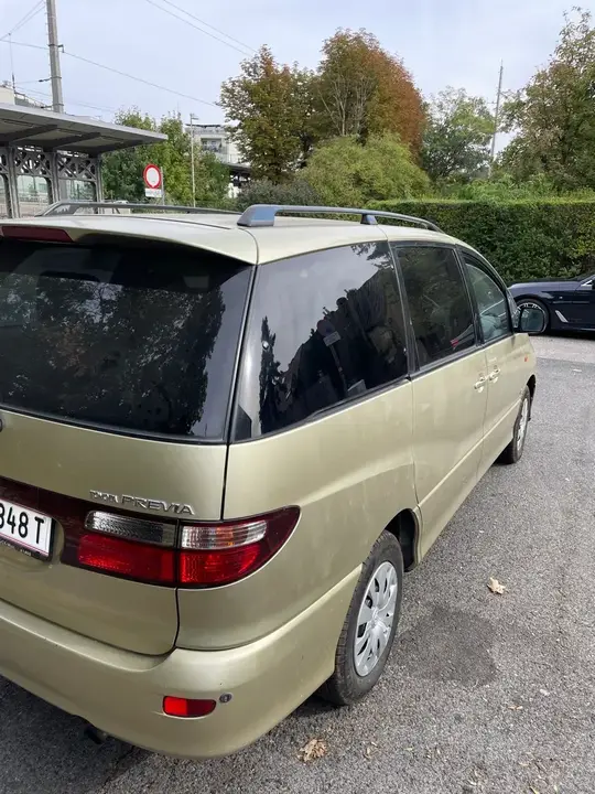 Toyota Previa 2003 photo 3