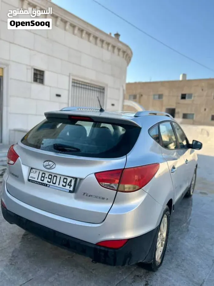 Hyundai Tucson 2011 photo 3