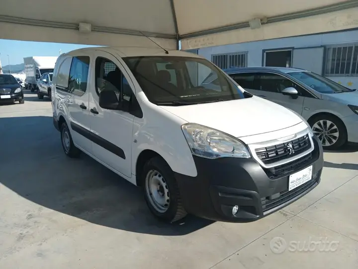 Peugeot Partner 2018 photo 5