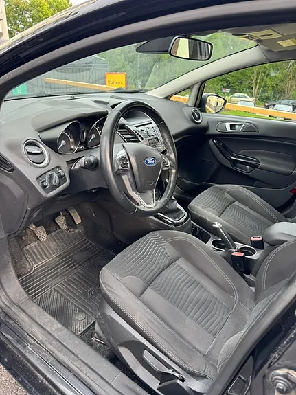 Ford Fiesta 2015 photo 4