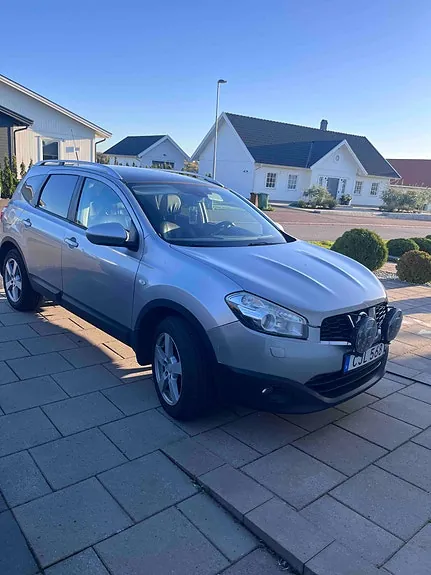 Nissan Qashqai+2