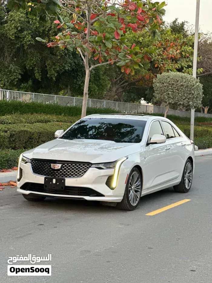 Cadillac Ct4