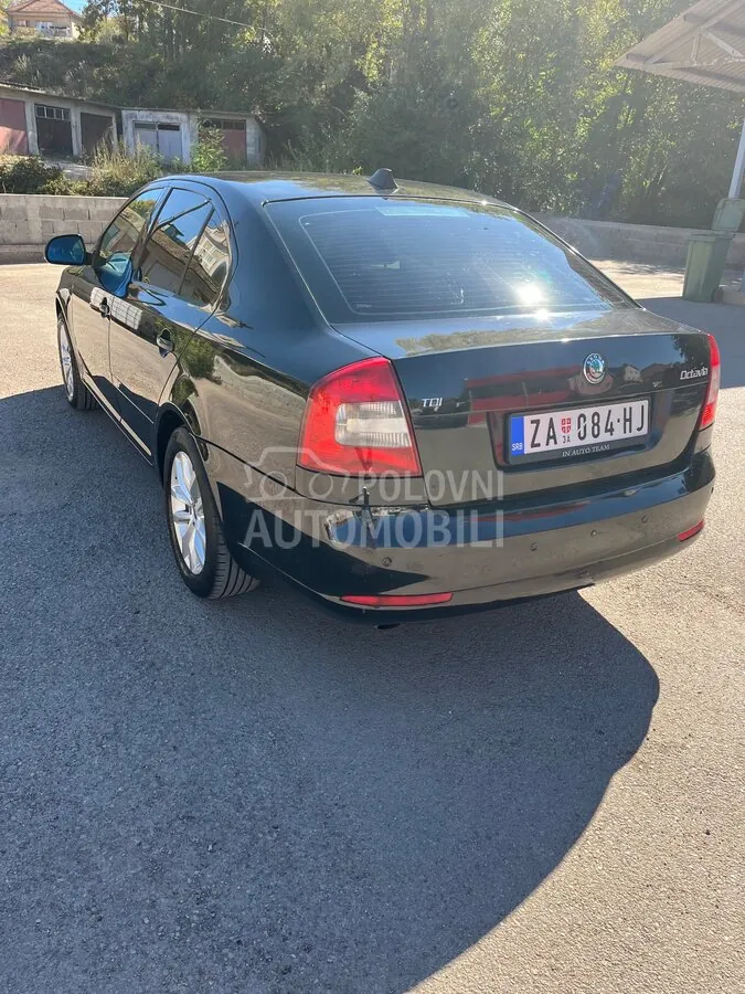 Skoda Octavia 2012 photo 4