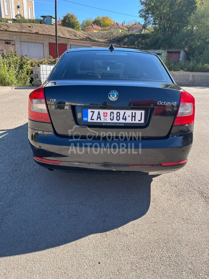 Skoda Octavia 2012 photo 5