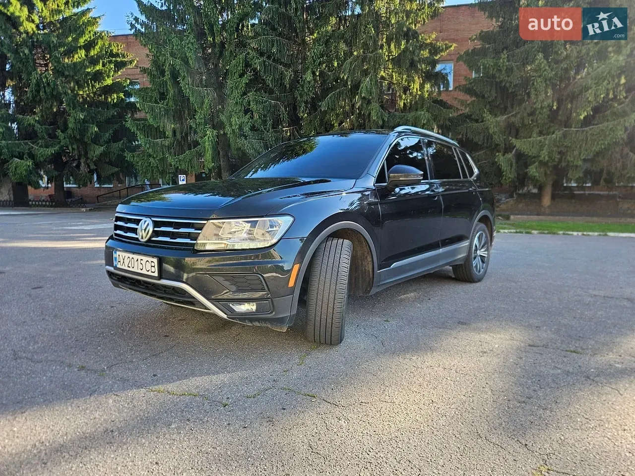 Volkswagen Tiguan 2018 photo 2