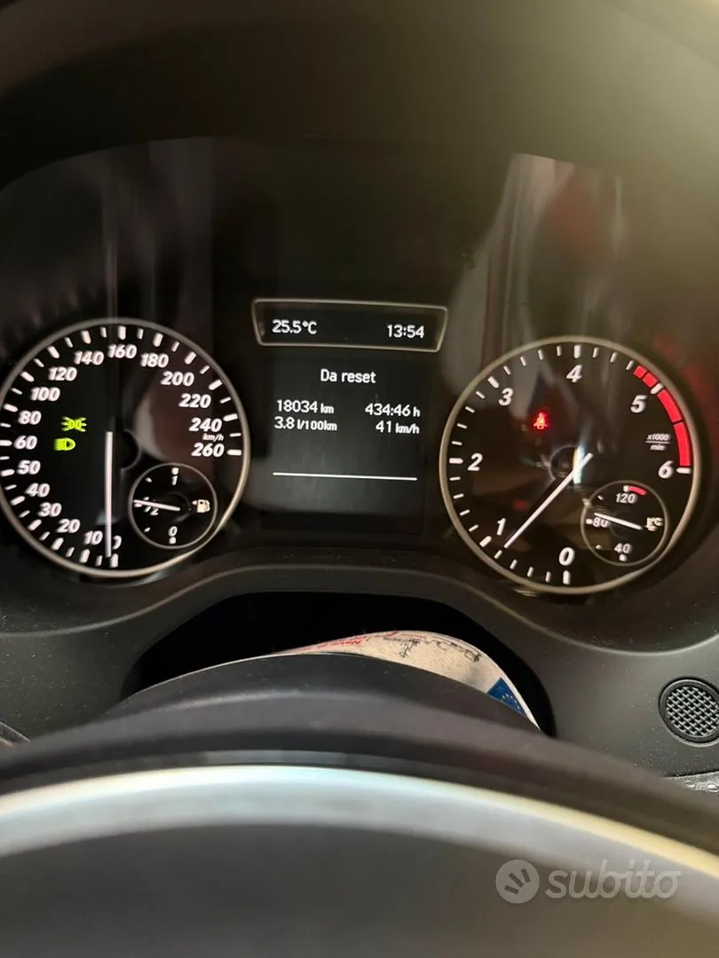 Mercedes-Benz A 180 Sport 2015 photo 5