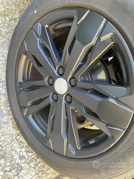 Peugeot 3008 2018 photo 3