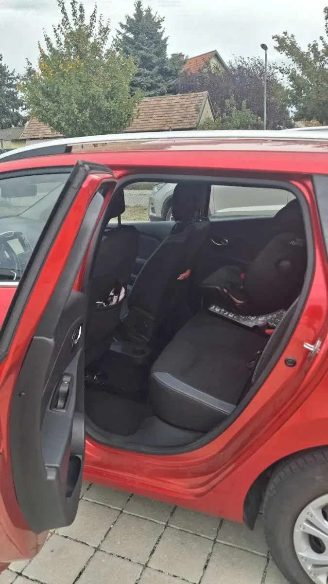 Renault Clio 2016 photo 2