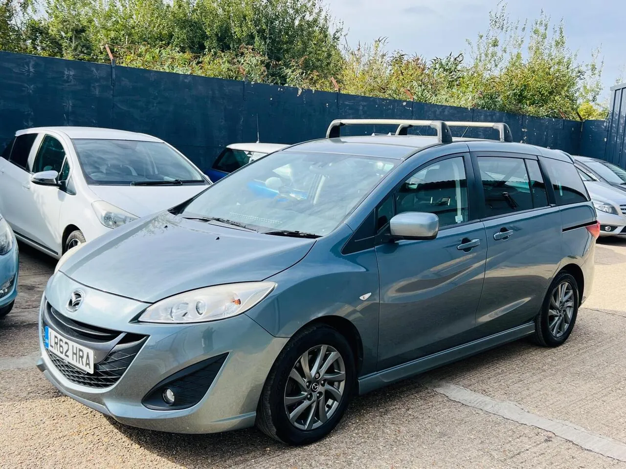 Mazda Mazda5 2012 photo 3