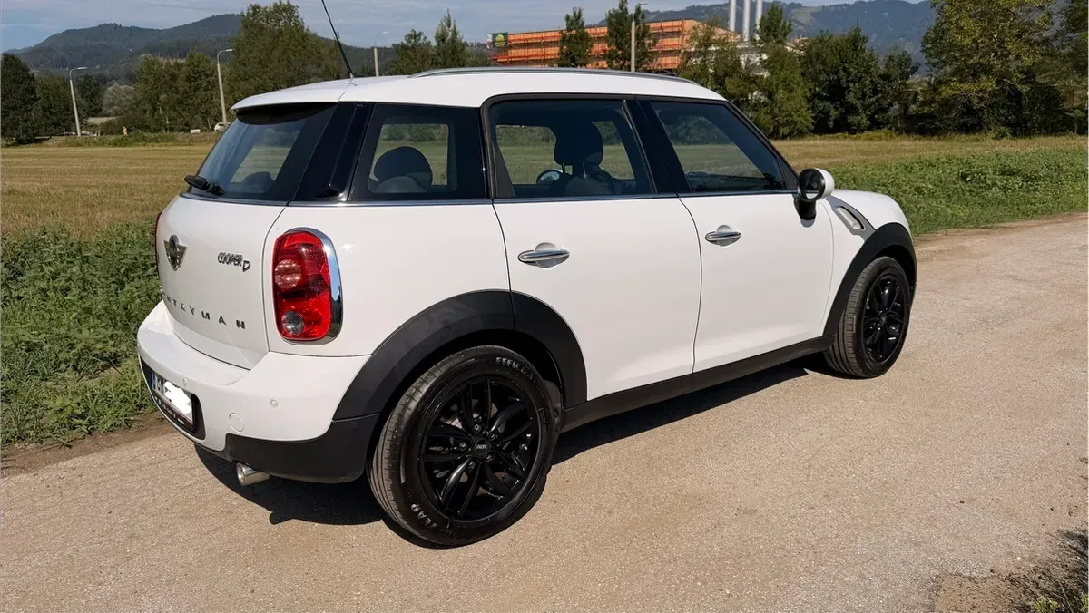 Mini Countryman 2015 photo 3