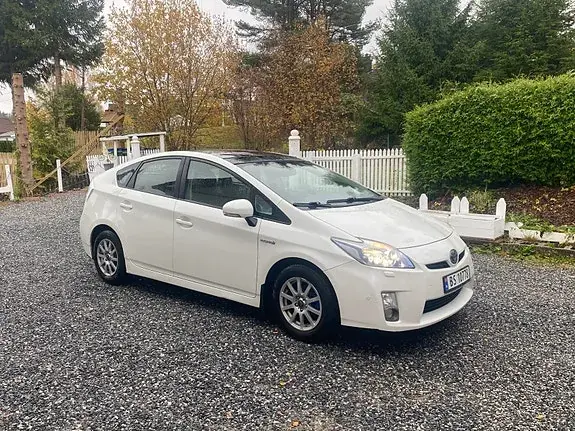 Toyota Prius 2010 photo 2