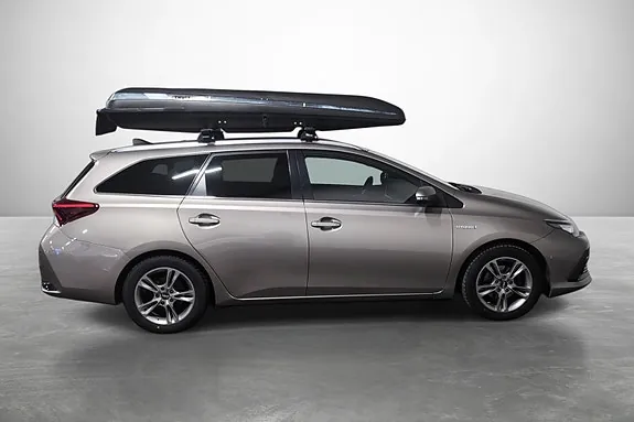 Toyota Auris 2015 photo 5