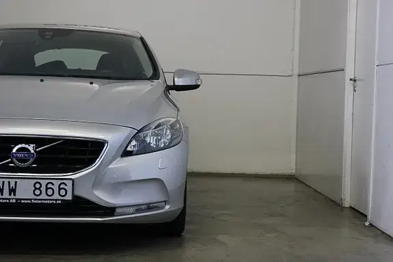Volvo V40 2014 photo 4