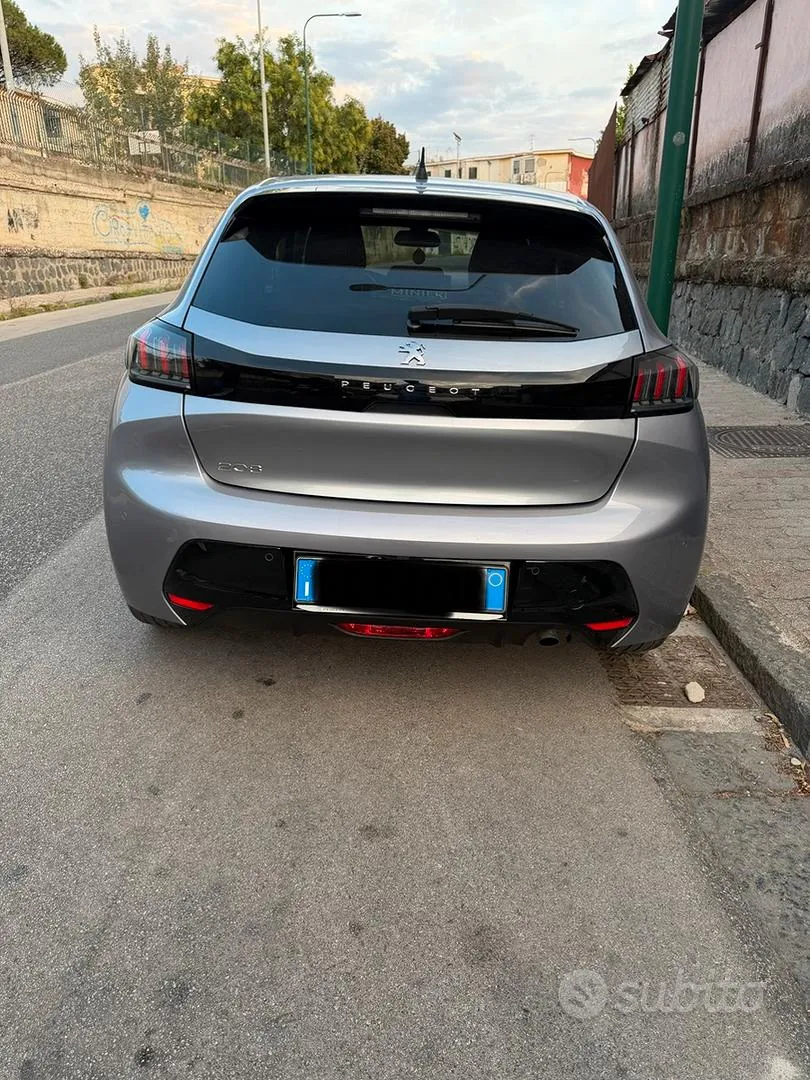 Peugeot 208 2021 photo 4
