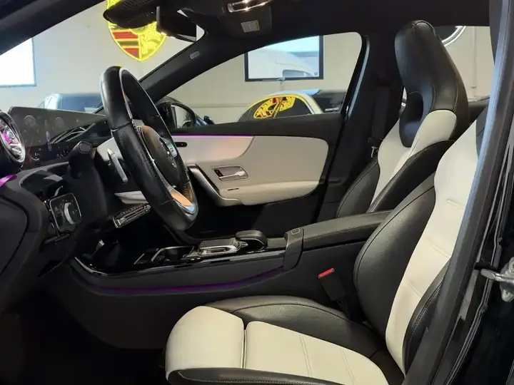 Mercedes-Benz A-Class 2019 photo 5