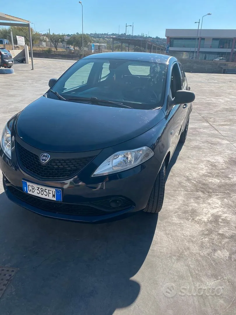 Lancia Ypsilon 2020 photo 2