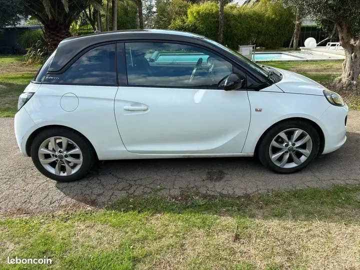 Opel Adam 2015 photo 2
