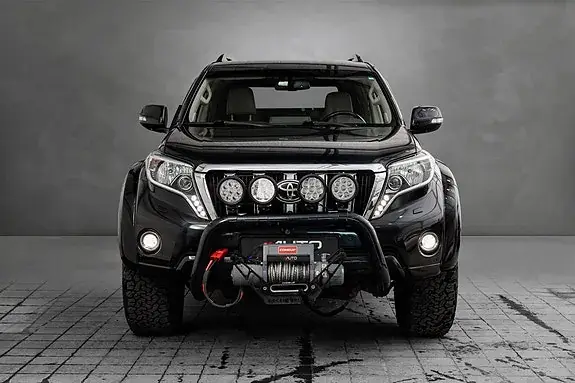Toyota Land Cruiser 2017 photo 4
