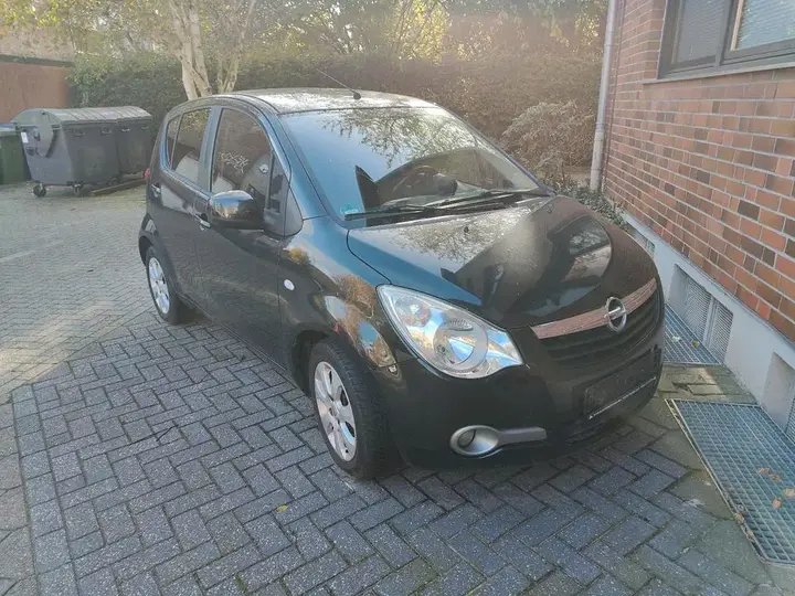 Opel Agila