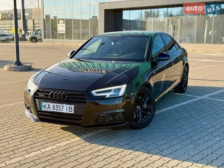 Audi A4 2018 photo 2