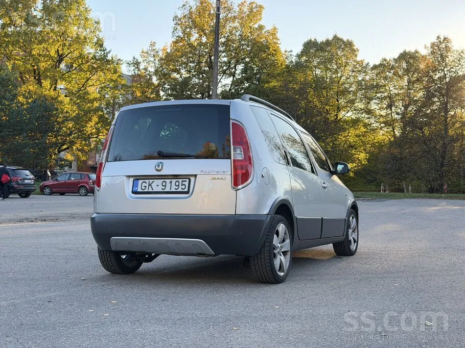 Skoda Roomster 2007 photo 5